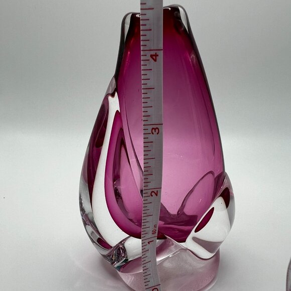 Pink Glass Bud Vase Signed by Unknown Artist, Dated 1989 - Unique Collectible - Picture 10 of 15